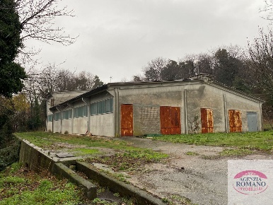 Foto Casa indipendente a Varazze di 150 m² con 6 locali in vendita