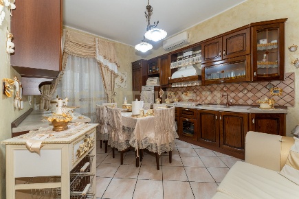 Foto Appartamento in Via Aurora 5, Catania Palermo - Indipendenza di 67 m²