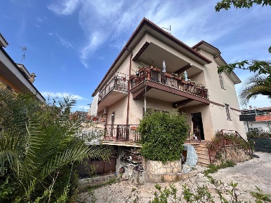 Foto Appartamento in Viale Roma 276, Guidonia Montecelio Collefiorito