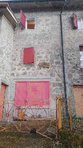 Foto Case semi ndipendenti in Via Abbadia, Santa Fiora Bagnolo di 140 m²