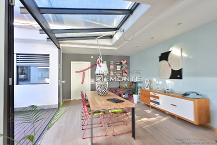 Foto Villa unifamiliare a Oleggio Castello di 160 m² con 4 locali