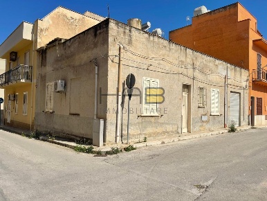 Foto Villa singola a Paceco di 130 m² con 3 locali in vendita