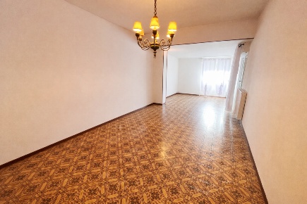 Foto Attico in Via Palmiro Togliatti 13, Luni Luni Mare di 125 m²