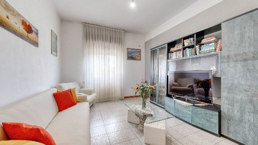 Foto Appartamento in Via Rossini 9, Cinisello Balsamo Borgo Misto di 93 m²