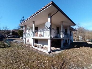 Foto Casa indipendente a Farini di 90 m² con 3 locali in vendita
