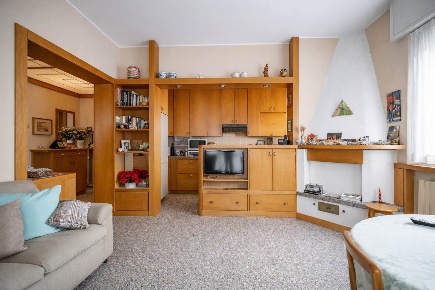 Foto Appartamento a Malgrate di 80 m² con 3 locali in vendita