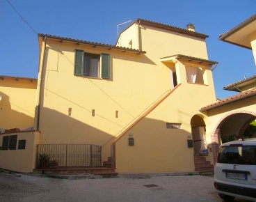 Foto Villa bifamiliare a Sinalunga Bettolle di 137 m² con 13 locali