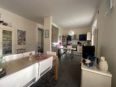 Foto Appartamento a Castelnuovo di Val di Cecina Centro di 85 m² in vendita