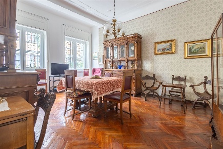 Foto Villa unifamiliare in via Lavagna  17, Milano Porta Vittoria di 263 m²