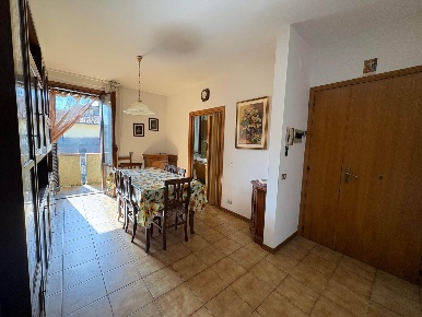 Foto Appartamento a Gambassi Terme di 67 m² con 3 locali in vendita