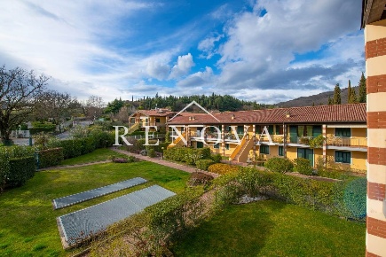 Foto Appartamento in Via Zel 5, Costermano sul Garda di 80 m² con 2 locali