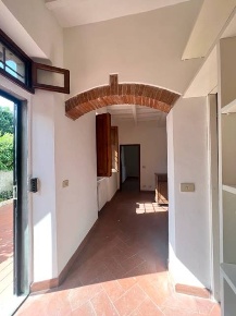 Foto Appartamento in via Barni, Firenze Galluzzo di 80 m² con 3 locali