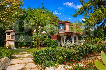 Foto Villa unifamiliare in Via Roma snc, Penna in Teverina di 138 m²