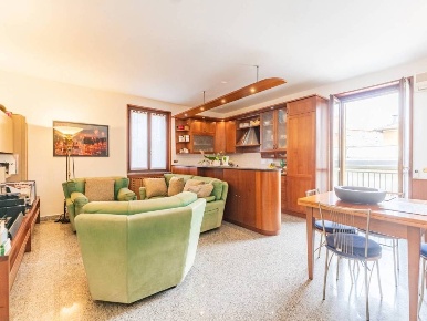 Foto Appartamento in TERAMO, Milano Cantalupa - San Paolo di 104 m²