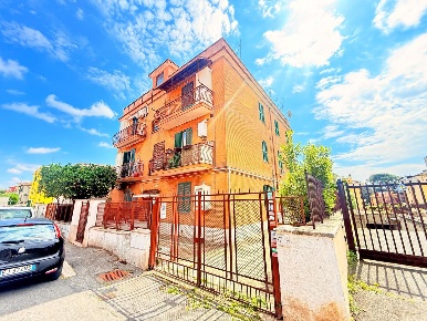 Foto Appartamento in Via Temistocle Calisti 75, Roma Collina delle Muse