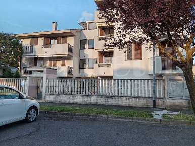 Foto Appartamento in Via MONTEVERDI 17, Bareggio di 51 m² con 2 locali