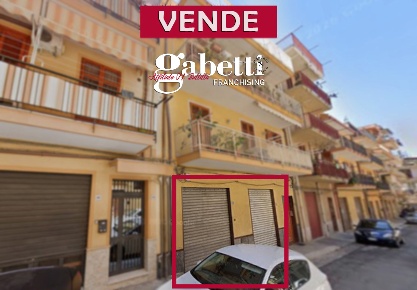 Foto Magazzino in Via Fuxa 30, Bagheria Centro di 84 m² con 1 locali