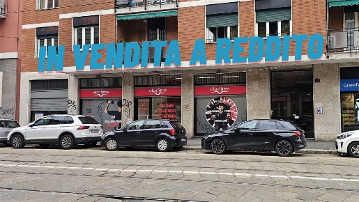 Foto Locale commerciale in Via Rubens, Milano San Siro di 111 m² in vendita