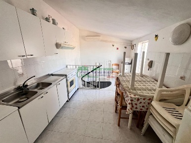 Foto Casa indipendente in Via Pace, Comiso Centro di 90 m² con 5 locali