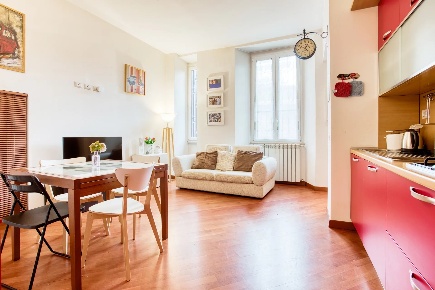 Foto Appartamento in Via Maestri Campionesi 3, Milano Cadore con 3 locali