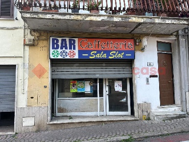 Foto Negozio in Via MADONNA DELLA PACE 88, Ceccano Centro di 75 m²