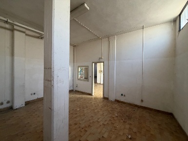 Foto Magazzino in Strada di San Carlo 62, Terni Valserra - Valnerina