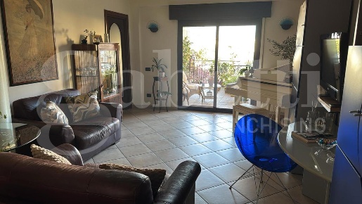 Foto Appartamento in Via S. D'acquisto 120, Aversa di 90 m² con 3 locali