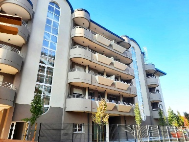 Foto Appartamento in Via Giacchetti 1, Gorla Minore di 77 m² con 2 locali