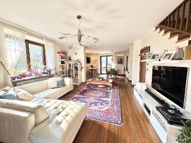 Foto Villa a schiera in Strada del merlo 12, Villarbasse di 215 m²