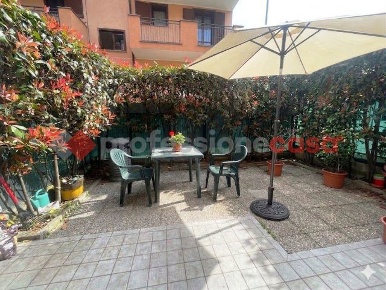 Foto Appartamento in Via Genova 3, Pioltello Centro di 70 m² con 3 locali