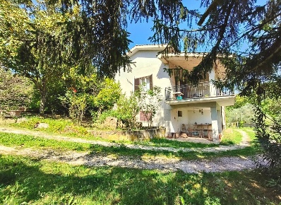 Foto Villa bifamiliare in Via Vocabolo Tonni snc, Orte di 300 m² in vendita