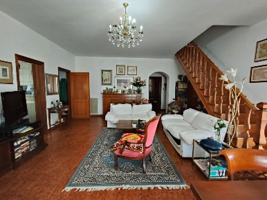 Foto Villa bifamiliare in Via Vocabolo Tonni snc, Orte di 300 m² in vendita
