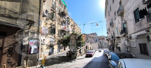 Foto Appartamento in Matteo Renato Imbriani, Napoli di 65 m² con 2 locali
