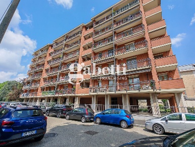 Foto Box in Via PODGORA 33, Torino Mirafiori Nord di 13 m² con 1 locali