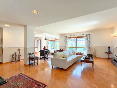 Foto Villa singola in Contrada Tesino 194 /C, Offida di 330 m² in vendita