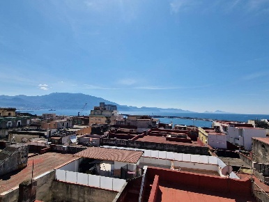 Foto Appartamento a Torre Annunziata di 117 m² con 3 locali in vendita