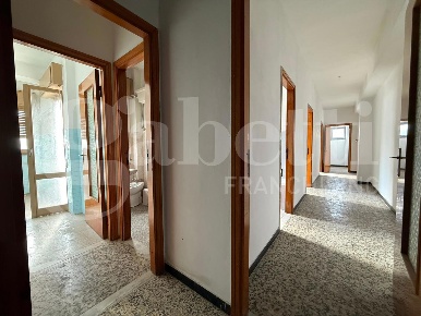 Foto Appartamento a Cagliari Is Mirrionis di 119 m² con 4 locali in vendita