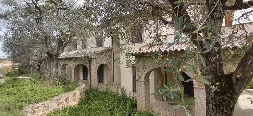 Foto Appartamento a Manciano Montemerano di 186 m² con 6 locali in vendita