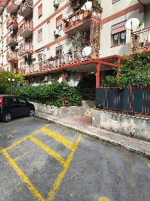 Foto Appartamento in via Vincenzo Petrigni 11, Palermo di 120 m² in vendita
