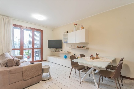 Foto Appartamento in Via Trento, Segrate Area Lavanderie, Redecesio