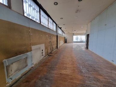 Foto Negozio a Empoli Masini - XX Settembre di 308 m² con 2 locali