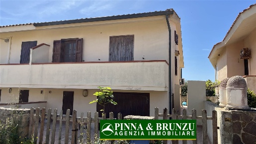 Foto Villa bifamiliare a San Vero Milis Sa Rocca Tunda di 75 m² in vendita