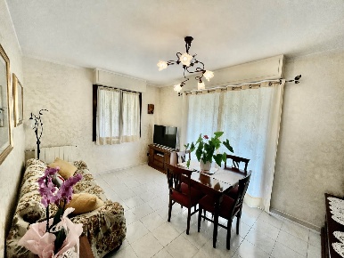 Foto Appartamento a Camporosso Centro di 90 m² con 4 locali in vendita