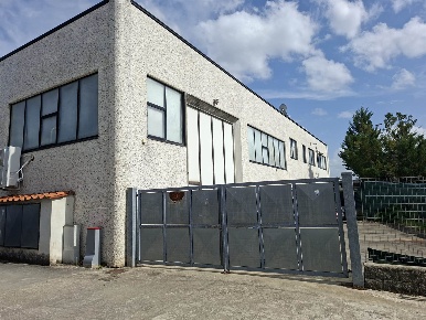 Foto Laboratorio a Carmignano La Lombarda di 360 m² con 1 locali in affitto