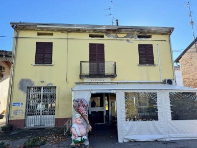 Foto Casa indipendente a Parma Paradigna - Centro Torri di 281 m²