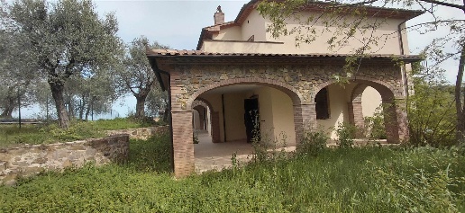 Foto Appartamento a Manciano Montemerano di 186 m² con 6 locali in vendita