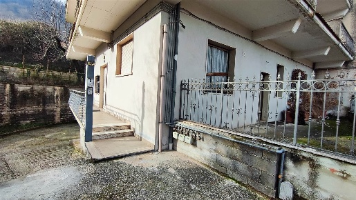 Foto Appartamento in VIA LARGO DELL'ANNUNZIATA 2, Montella di 140 m²