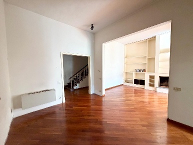 Foto Casa indipendente a Empoli Masini - XX Settembre di 240 m² in vendita