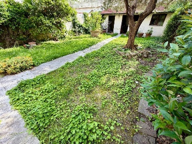 Foto Casa indipendente a Empoli Masini - XX Settembre di 250 m² in vendita