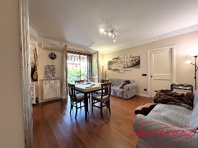 Foto Appartamento a Lucca Arancio di 75 m² con 4 locali in vendita